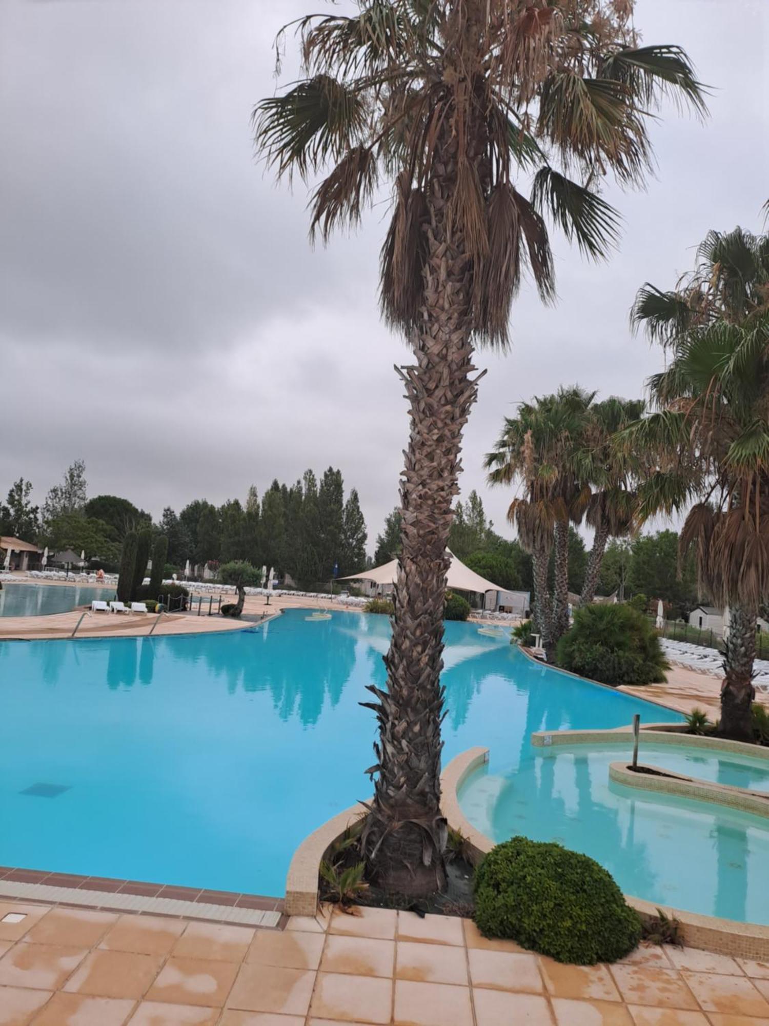Camping Carabasse Vias Plage. 外观 照片